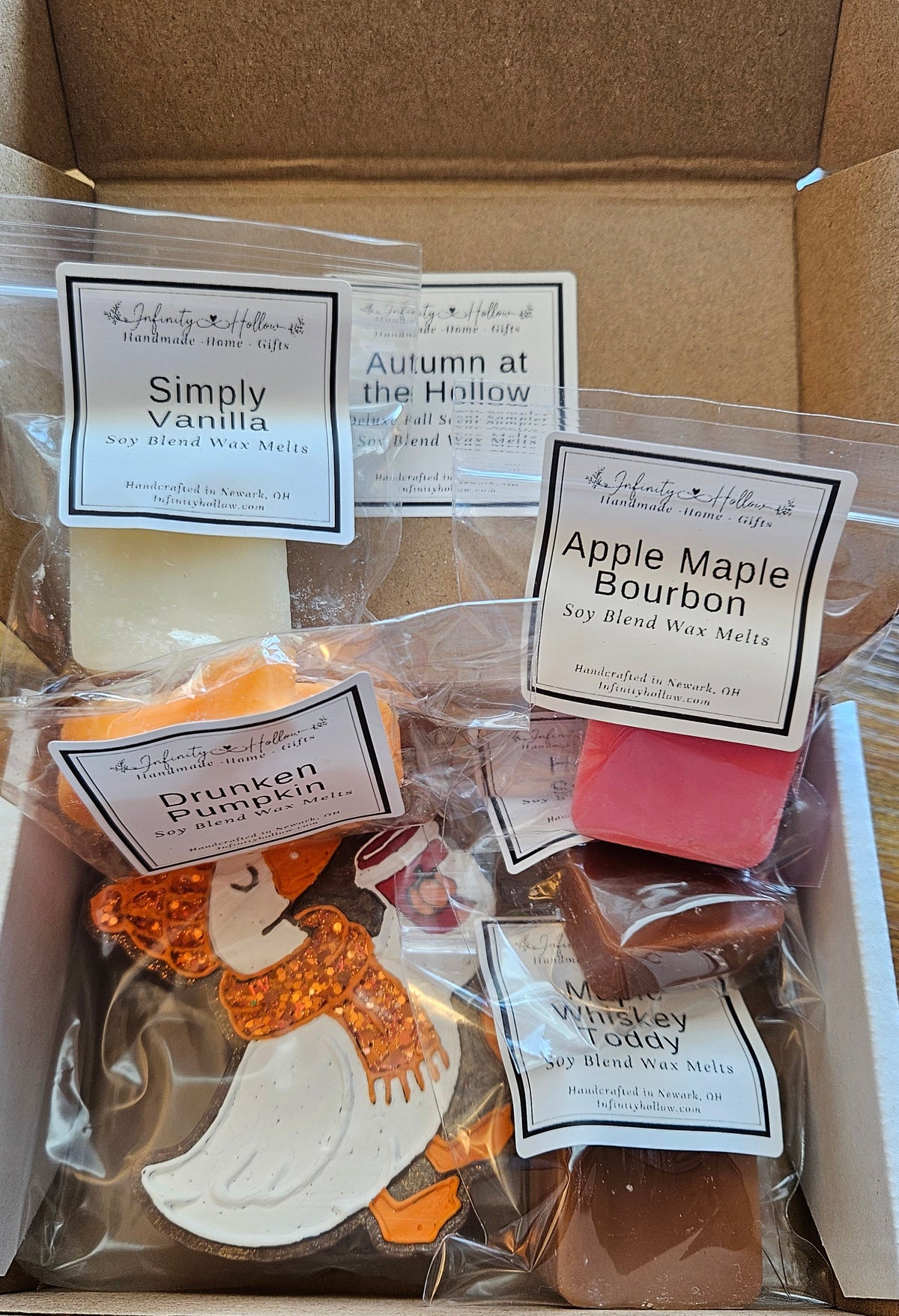Autumn at the Hollow - Deluxe Fall Gift Set