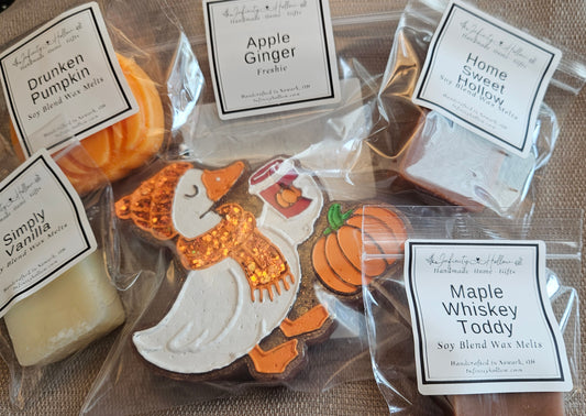Autumn at the Hollow - Deluxe Fall Gift Set