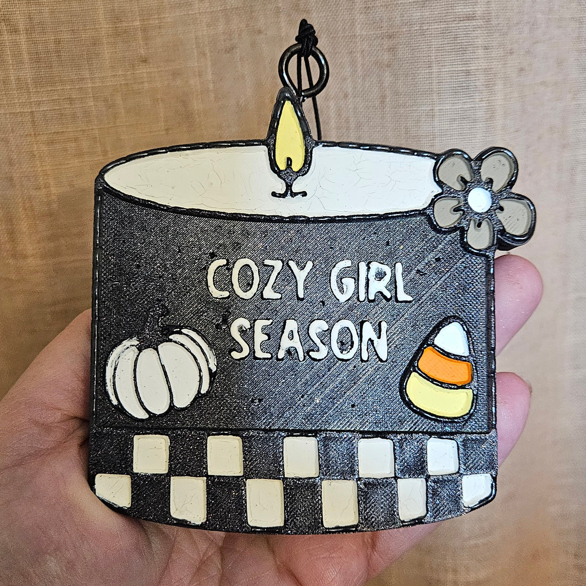 Cozy Girl Season